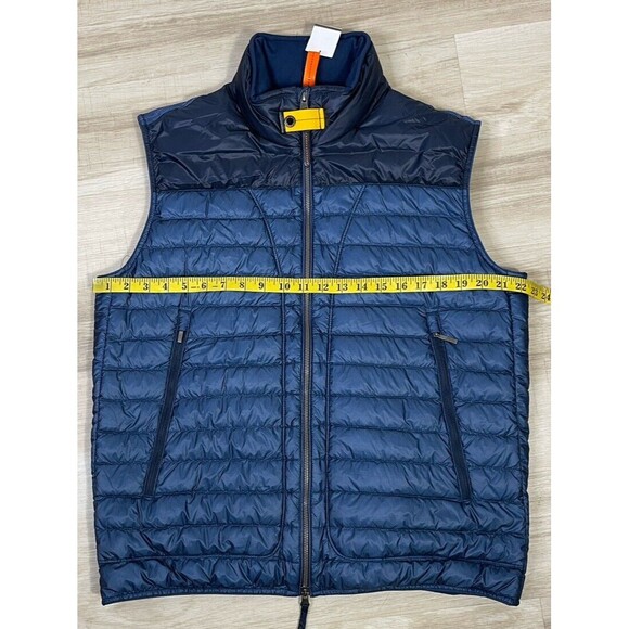 PARAJUMPERS puffer Vest. Size: XL - Picture 4 of 9
